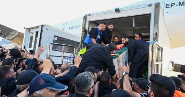 Iran says 14 killed in U.S. strikes as war ramps back up ahead of Khamenei’s burial