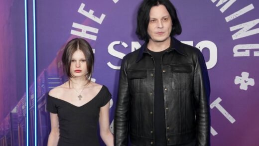 Jack White Performs the White Stripes’ ‘Cannon’ With Daughter Scarlett