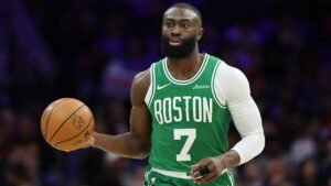 Celtics trade Jaylen Brown to 76ers for Paul George, 4 draft picks: report
