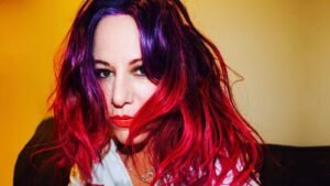 L7’s Jenifer Finch Diagnosed With Brain Cancer, Starts GoFundMe
