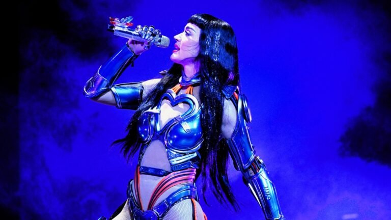 Katy Perry’s Lifetimes Tour Paris Shows Get Theatrical Release