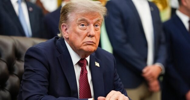 Bad numbers for Trump on economy, Iran, in latest CBS News poll