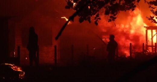 Wildfires in France force more than 10,000 people to flee