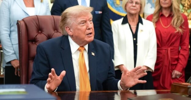 Trump says U.S. continues to hold peace talks with Iran