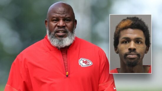Eric Bieniemy watches Chiefs practice remotely amid family crisis
