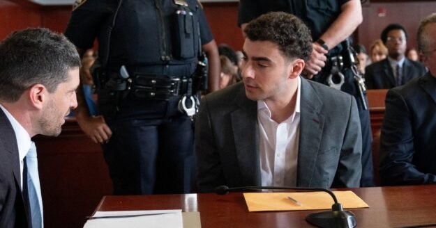 Does Mangione’s guilty plea in federal case jeopardize his state murder trial?