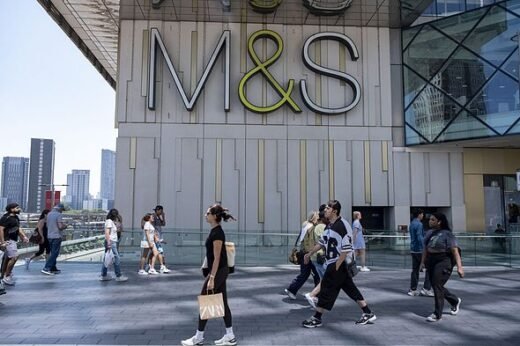 M&S shoppers brand £23 trousers 'very comfortable and perfect fit'
