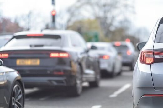 Safety experts urge drivers to remove 1 common item before getting in a car