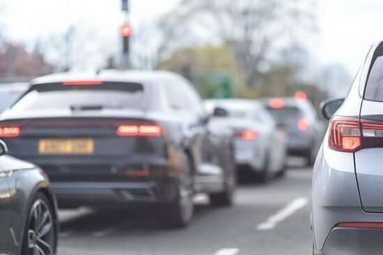 Safety experts urge drivers to remove 1 common item before getting in a car