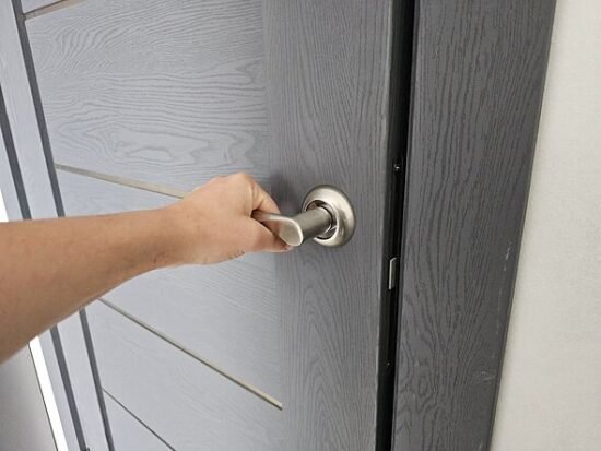 Fix creaky doors using 1 simple kitchen item sitting next to your sink