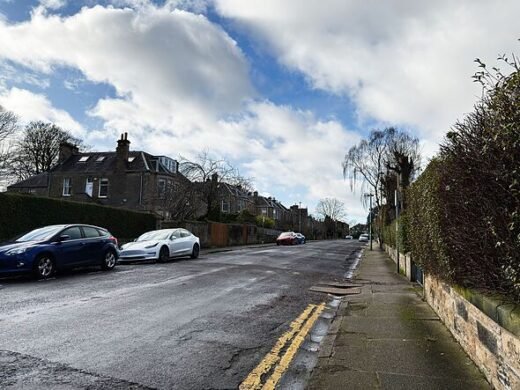 Little-known Highway Code parking mistake that could land drivers £1,000 fine