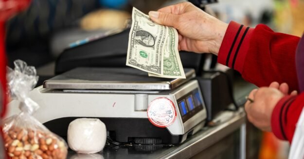 Inflation expected to stay steady