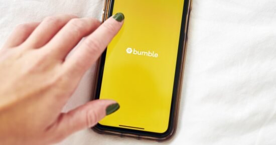 Bumble scraps signature rule and now allows men to make first move on dating app