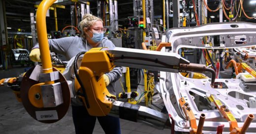 Trump threatens 50% tariffs on Canadian cars, trucks, metals