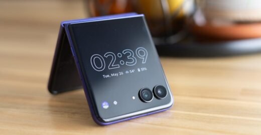 De-Googled GrapheneOS is coming to Motorola’s foldables next year