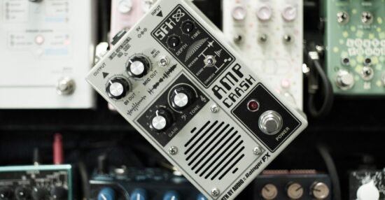 This tiny guitar amp is the most unhinged distortion pedal ever