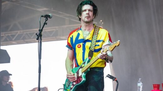 Modest Mouse Drops Guitarist Simon O’Connor From Upcoming Tour