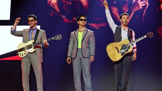 Watch Jonas Brothers Debut New Single ‘Listen When Sad’ Live