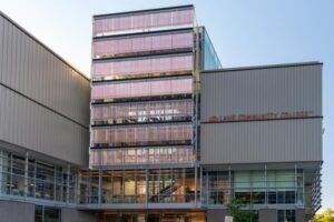 Accreditor Puts Lane Community College on Warning