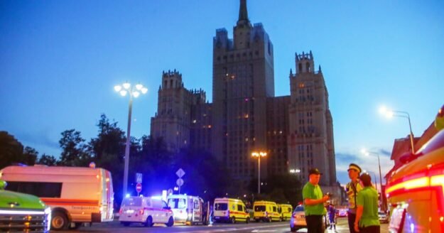 Several people killed in explosion at Moscow restaurant, Russian officials say