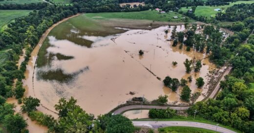Floodwaters submerge Midwest neighborhoods still bracing for more severe storms