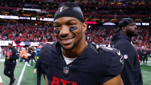 NFL news: Falcons’ Bijan Robinson becomes highest-paid running back in history