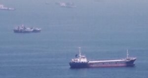 Talks between Iran, Oman continue over Strait of Hormuz