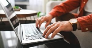 Job hopping makes you more adaptable, Jill Schlesinger explains