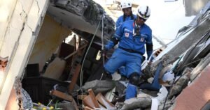 Search for survivors underway, more than 100 dead after Colombia earthquake