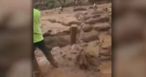 Several missing, dozens evacuated amid sudden Grand Canyon flooding