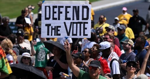 Thousands march in Washington for Defend the Vote rally