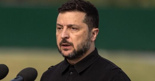 Ukraine gains momentum against Russia but faces political challenge at home