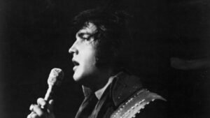 Elvis Presley Plays a Lackluster Show in Virginia