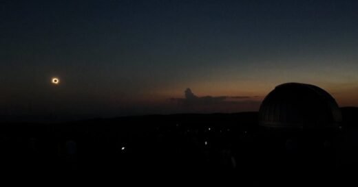 Timelapse video shows total solar eclipse in Spain