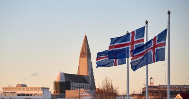 Iceland votes against plan to resume EU membership talks in referendum, projections show