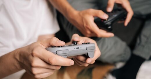 Play video games? You, too, could become an air traffic controller.