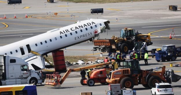 2 LaGuardia air traffic controllers left work early before deadly collision, government source says