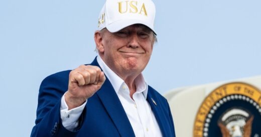 Trump says U.S. only “semi-negotiating” with Iran after Tehran sets demands to reopen Strait of Hormuz