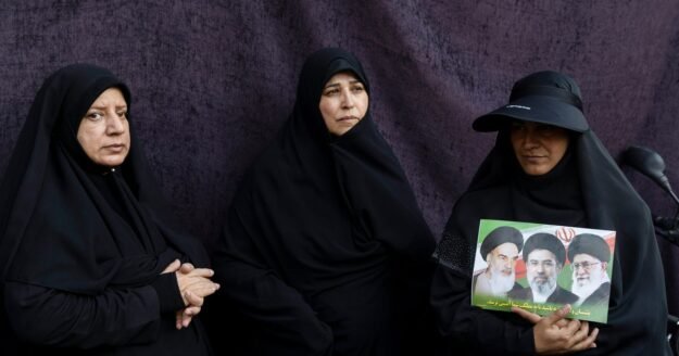Tehran says Strait of Hormuz “under Iran’s control” after Trump threatens U.S. might “keep it”