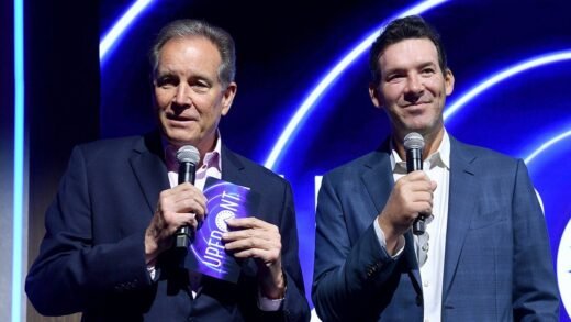 Jim Nantz speaks out on Tony Romo OWI arrest and J.J. Watt at CBS