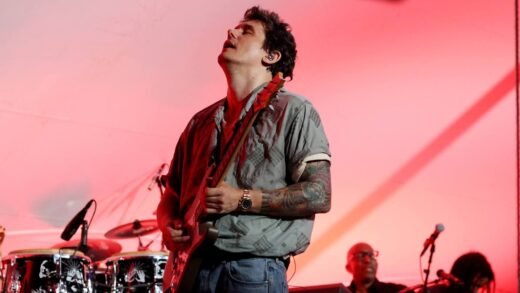 John Mayer Performs Dolly Parton’s ‘I Will Always Love You’