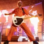 Green Day’s Mike Dirnt to Sell Bass Guitars, Clothing, More on Reverb