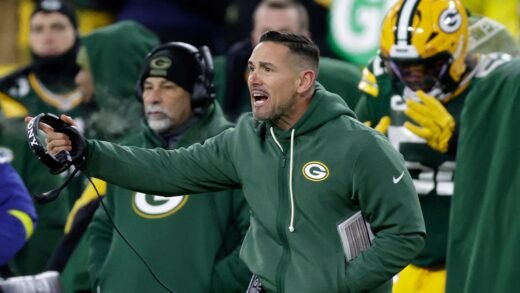 Preseason football betting picks for Packers, Lions and Cardinals
