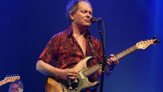 Television Guitarist Richard Lloyd Diagnosed With Bile Duct Cancer