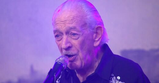 Saturday Sessions: GA-20 and Charlie Musselwhite perform “I Can’t Hold Out”