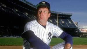 Ex-Yankees pitcher Tommy John dead at 83