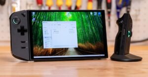 Lenovo confirms Legion Go issues after gamers report bricked devices
