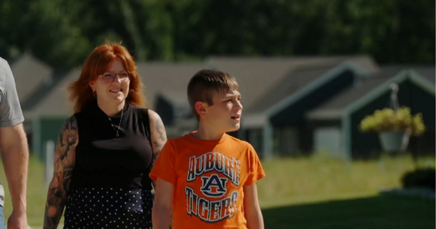 Alabama neighborhood comes together to give young boy a memorable trick-or-treat summer birthday