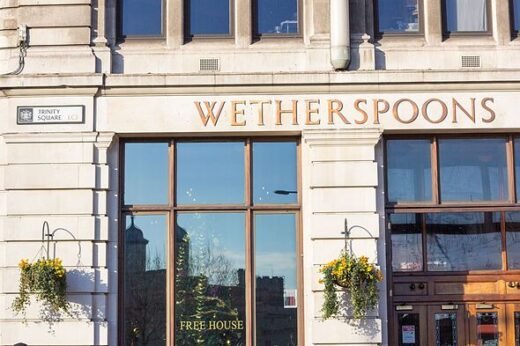 Beer giant returns to Wetherspoons pumps after 2 years – and you can get free pint