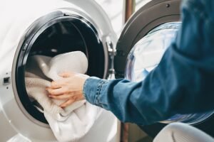 Brits urged to save water as young adults are biggest users